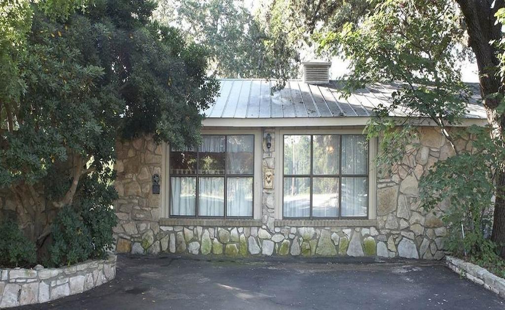 Acorn Bed And Breakfast Boerne Exterior photo