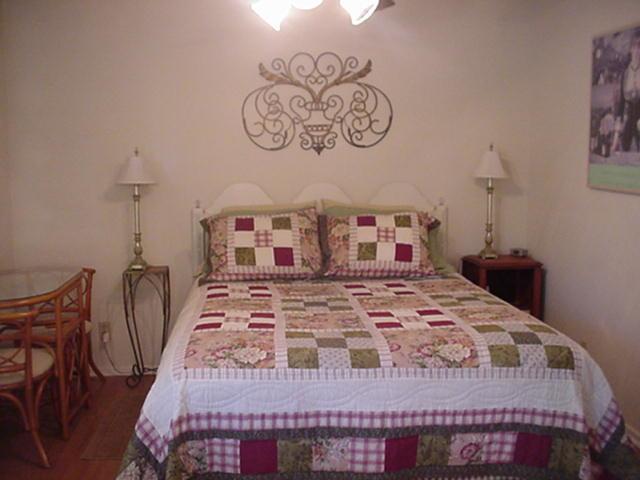 Acorn Bed And Breakfast Boerne Exterior photo